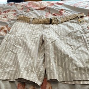 Lee belted Bermuda shorts size 12P